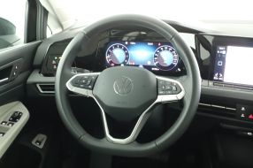 Volkswagen Golf - 2024