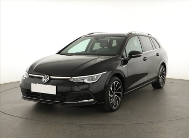Volkswagen Golf - 2024