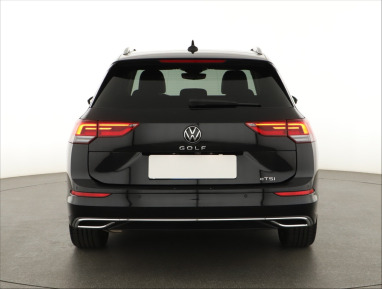 Volkswagen Golf - 2024