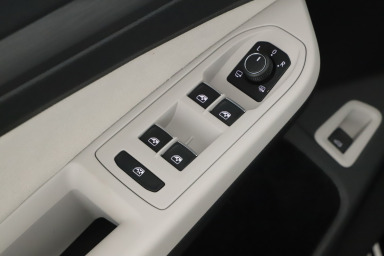Volkswagen Golf - 2024