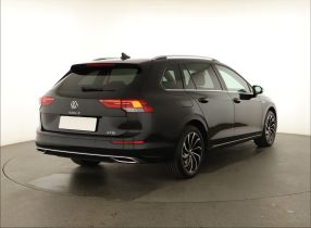 Volkswagen Golf - 2024