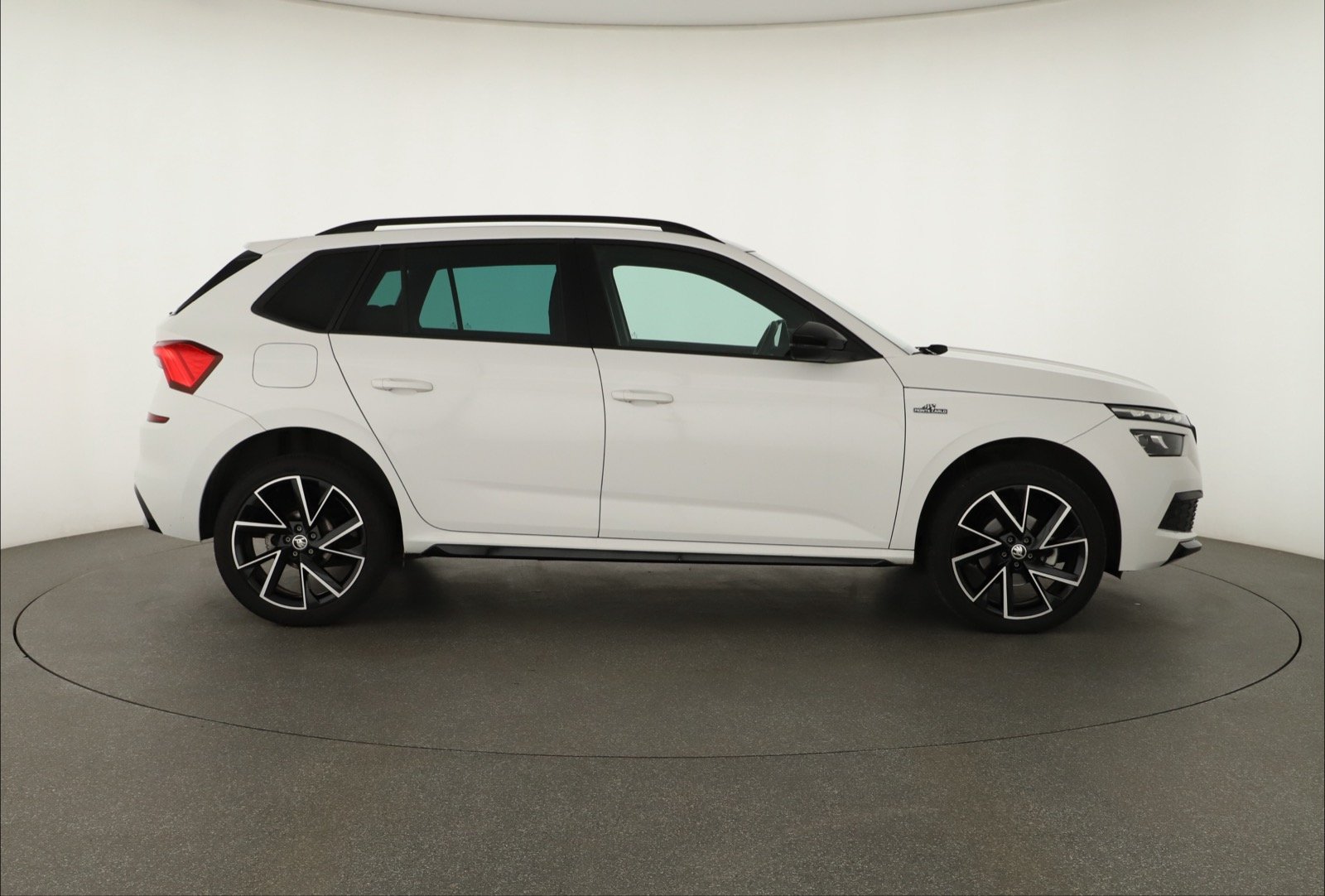 Skoda Kamiq 2023 1.0 TSI 17120km SUV