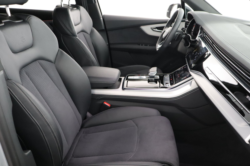 Audi Q7, 2023