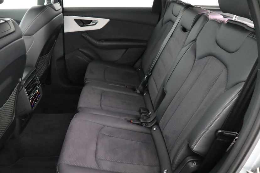 Audi Q7, 2023