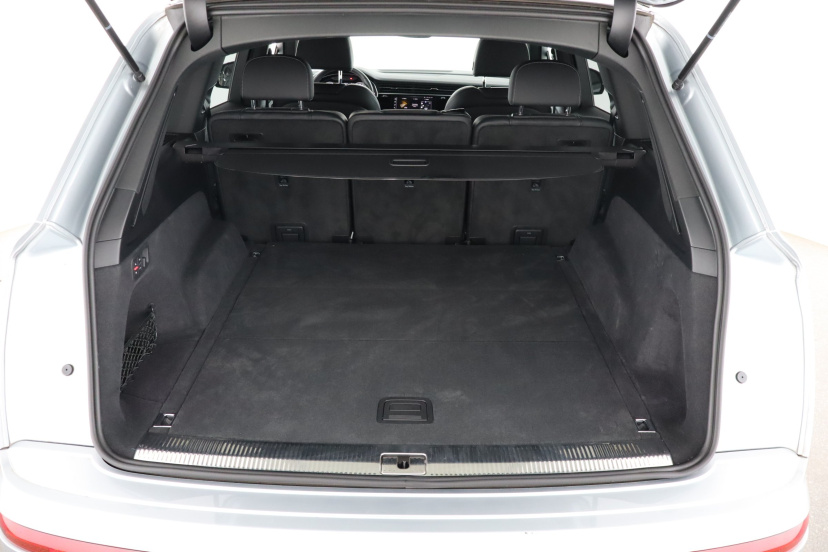 Audi Q7, 2023
