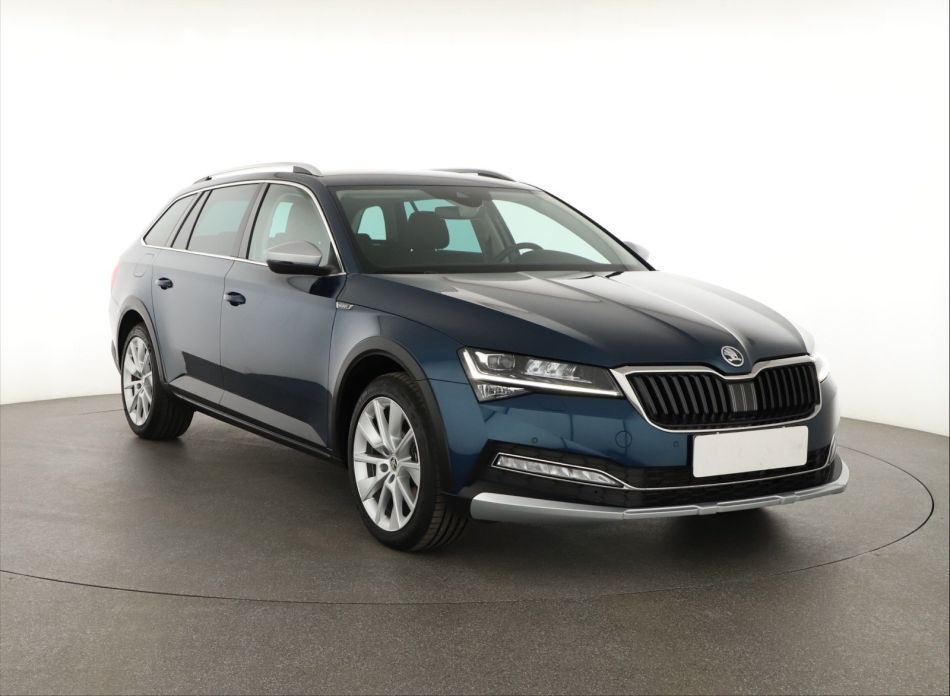 Skoda Superb - 2023