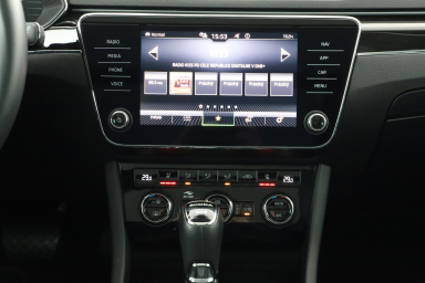 Škoda Superb - 2023