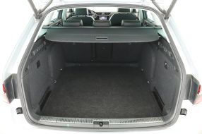 Škoda Superb - 2023