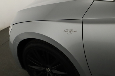Škoda Superb - 2023