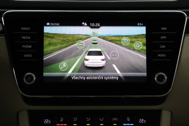 Škoda Superb - 2023