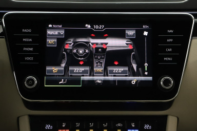 Škoda Superb - 2023
