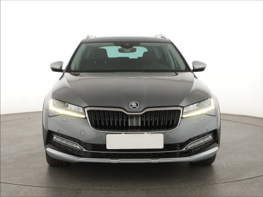 Škoda Superb - 2023