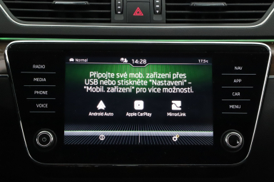 Škoda Superb - 2023