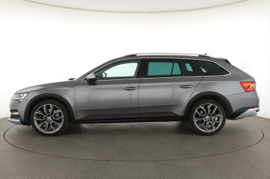 Škoda Superb - 2023