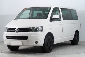 Volkswagen Multivan - 2011