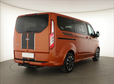Ford Tourneo Custom - 2023