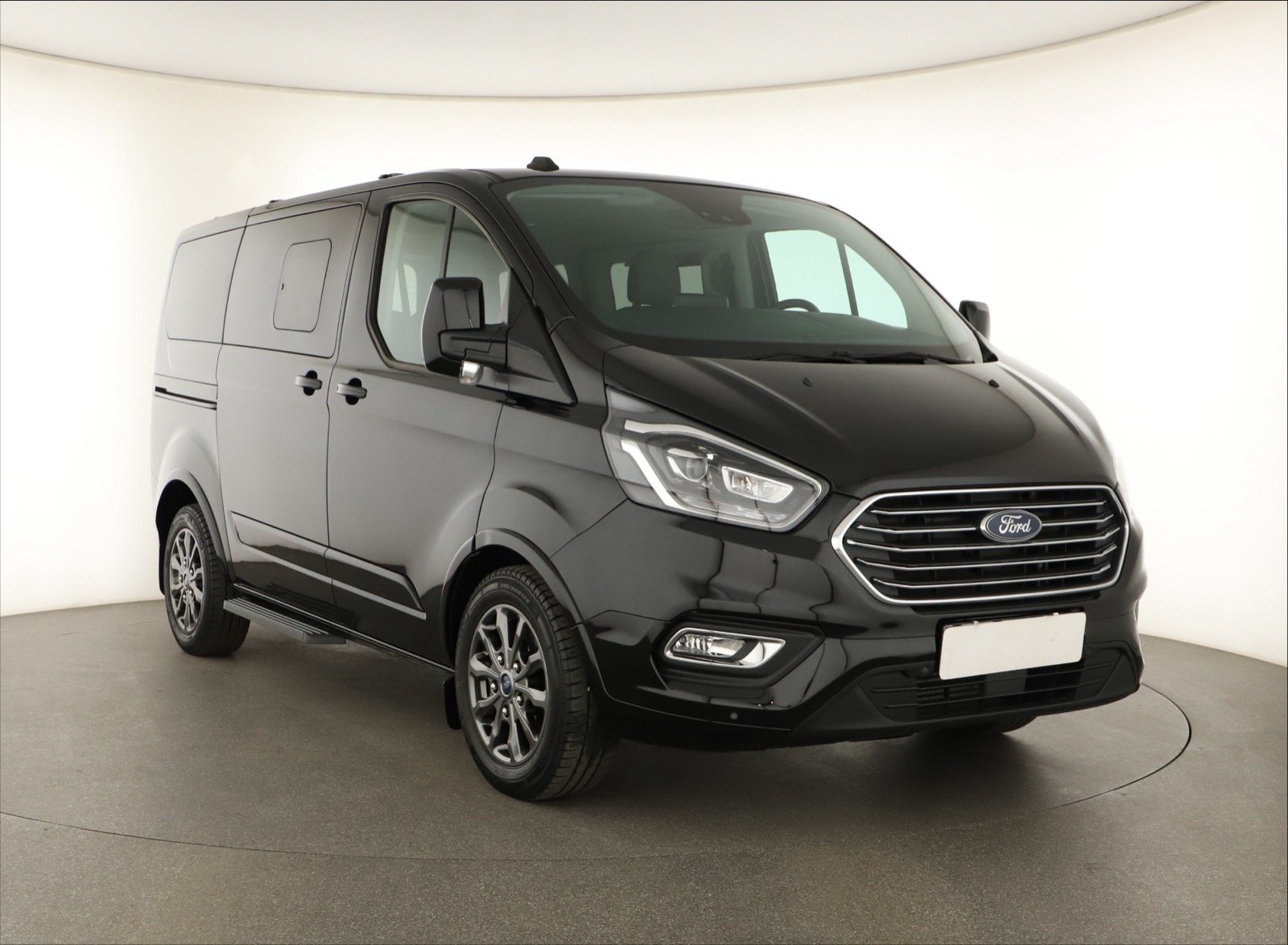 Ford Tourneo Custom - 2023