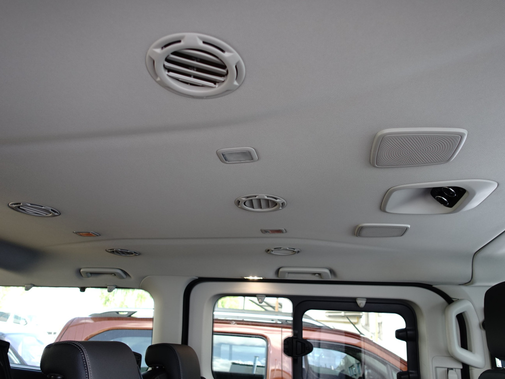 Ford Tourneo Custom