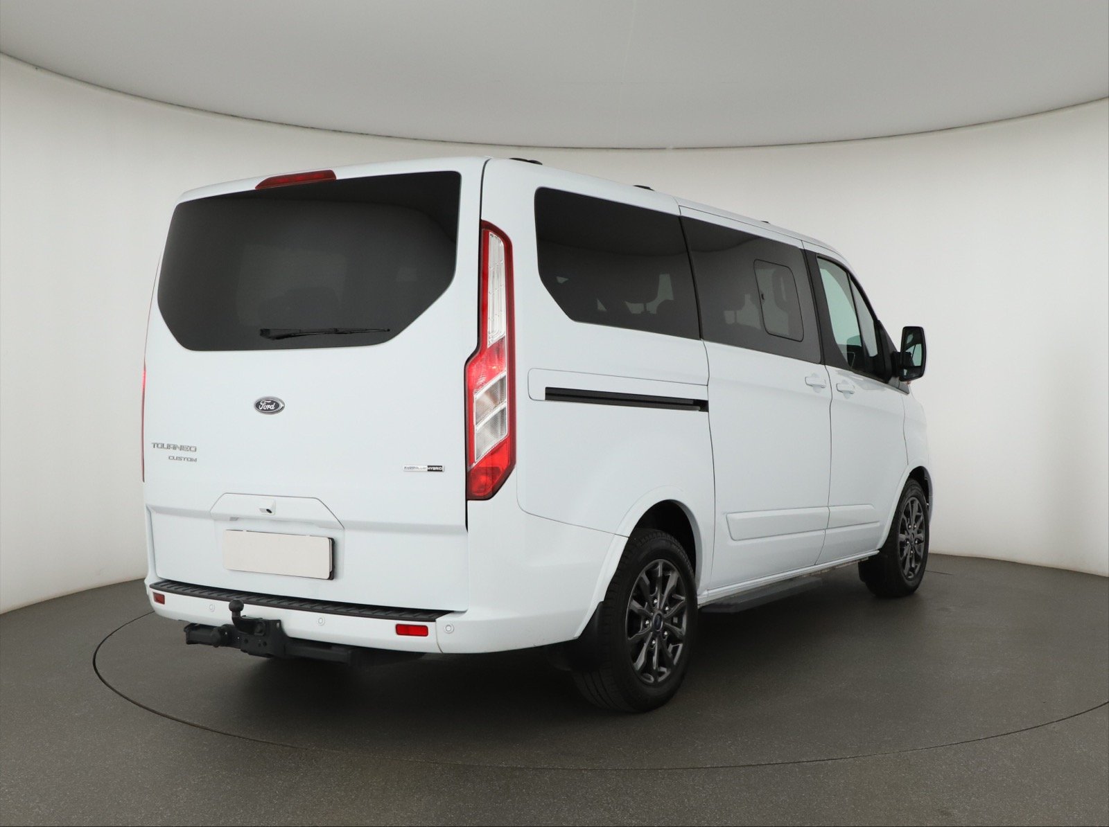 Ford Tourneo Custom - 2023