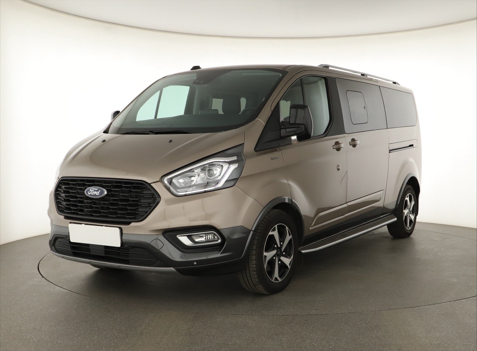 Ford Tourneo Custom - 2023