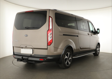 Ford Tourneo Custom - 2023