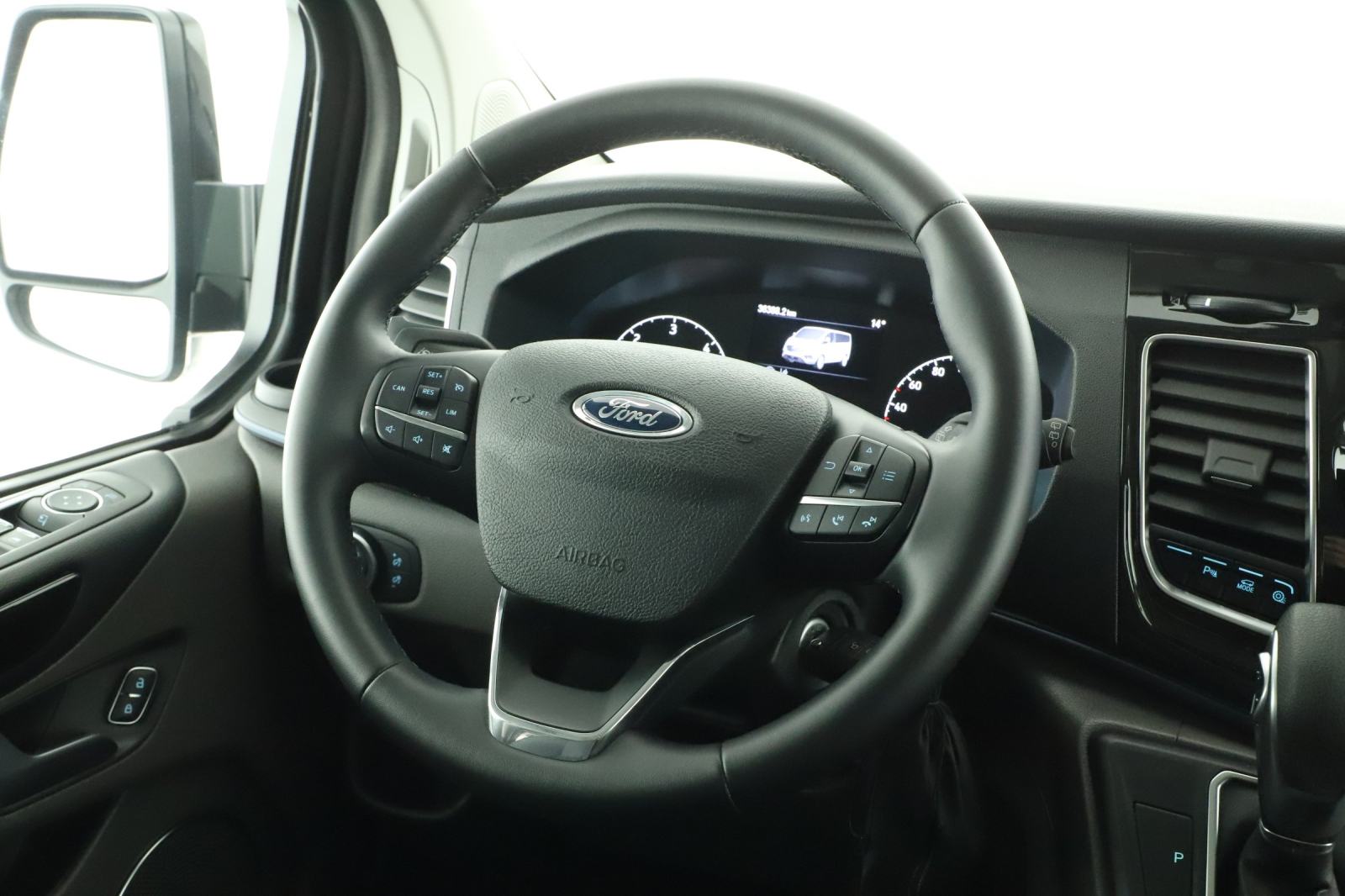 Ford Tourneo Custom - 2023