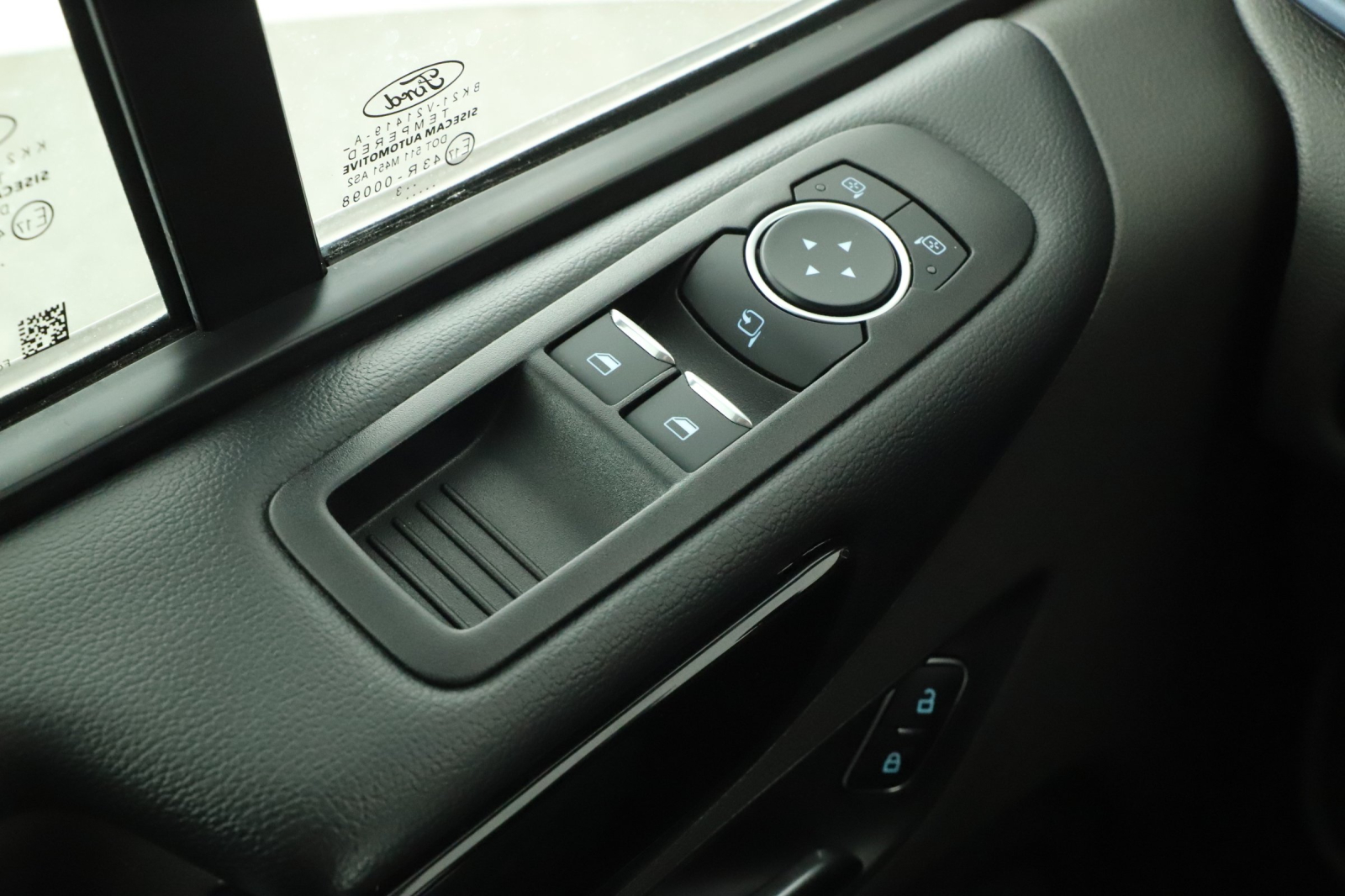 Ford Tourneo Custom - 2023