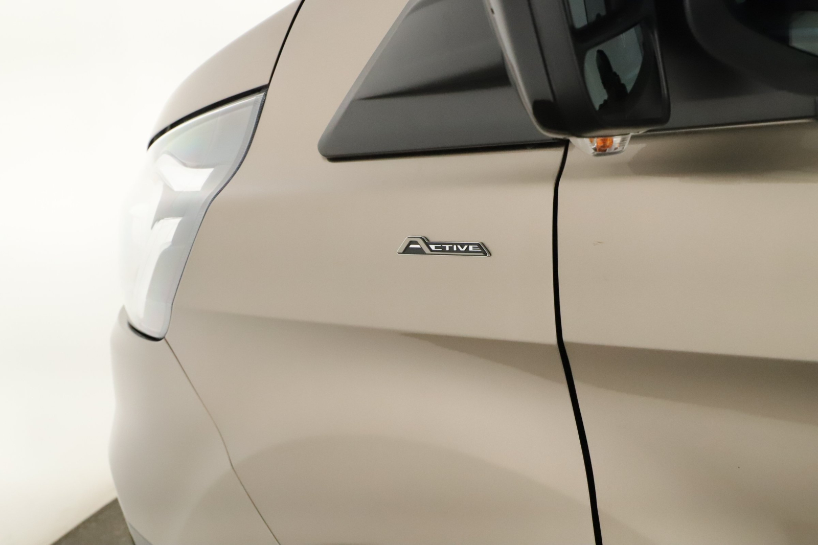 Ford Tourneo Custom - 2023