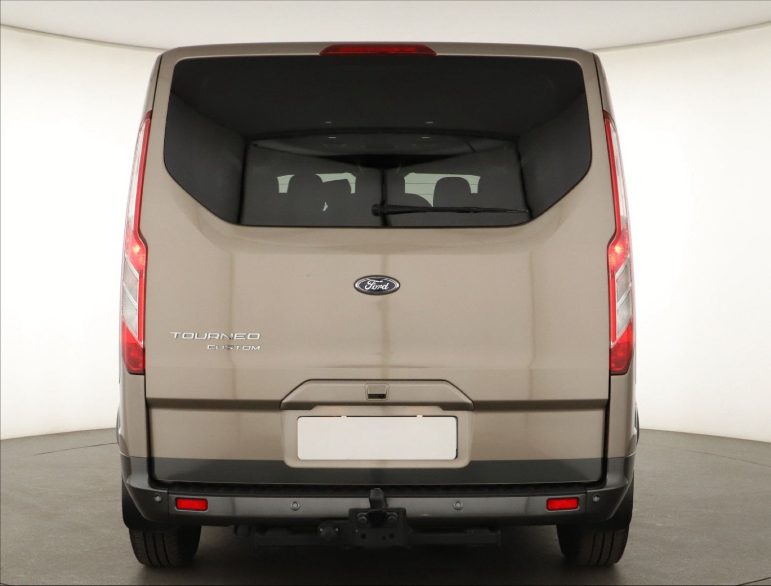 Ford Tourneo Custom - 2023
