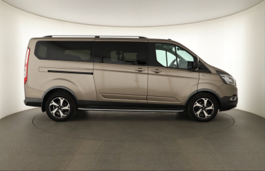 Ford Tourneo Custom - 2023