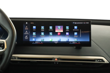 BMW iX - 2023
