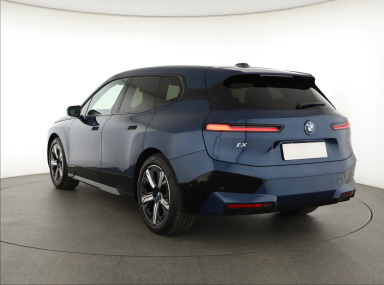 BMW iX - 2023