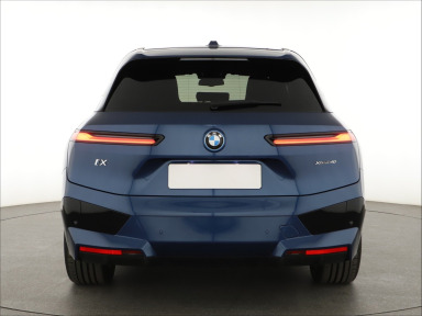 BMW iX - 2023