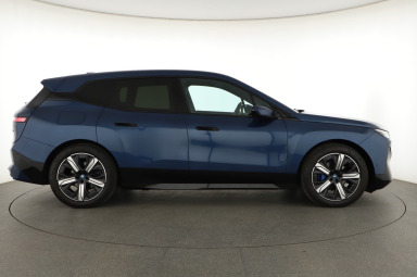 BMW iX - 2023
