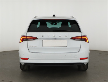 Škoda Octavia - 2024