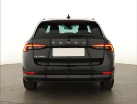 Škoda Octavia - 2024