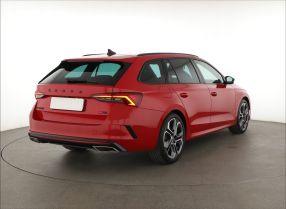 Škoda Octavia - 2024