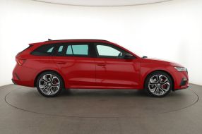 Škoda Octavia - 2024