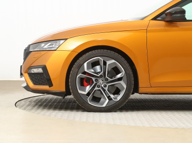 Škoda Octavia - 2024