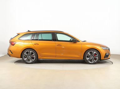 Škoda Octavia - 2024