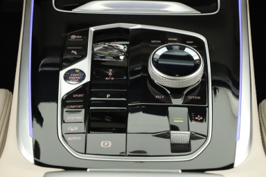 BMW X7 - 2024