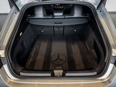 Mercedes-Benz CLA - 2023