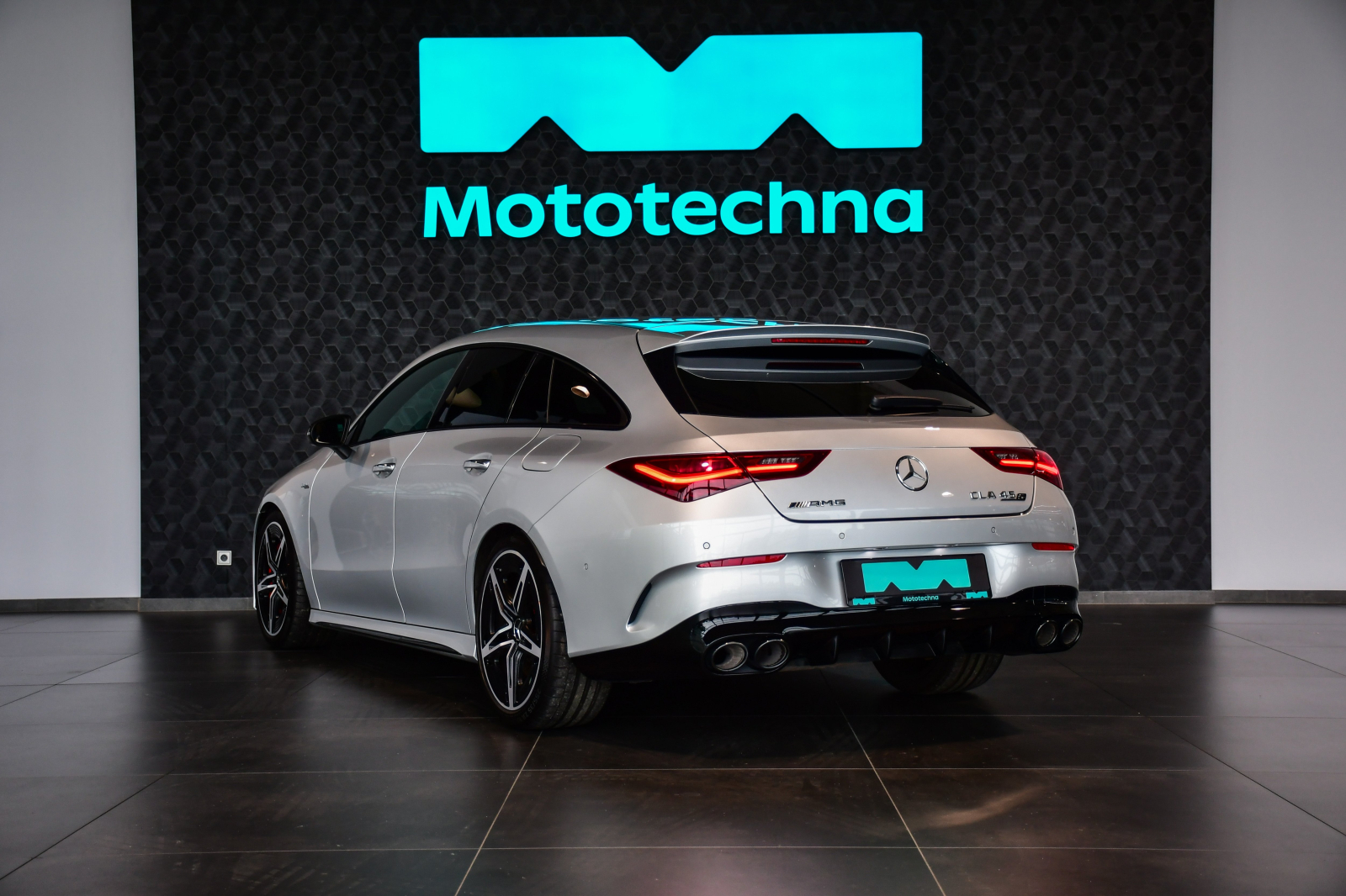 Mercedes-Benz CLA - 2023
