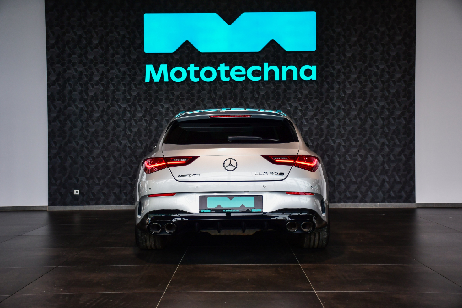Mercedes-Benz CLA - 2023