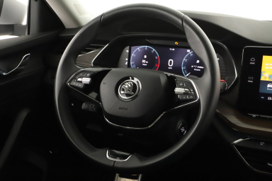 Škoda Octavia Scout - 2023