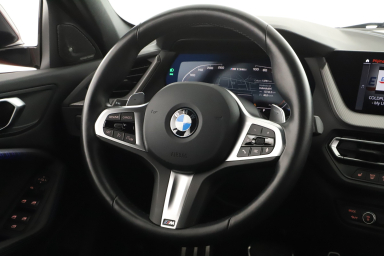 BMW 1 - 2023