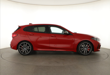 BMW 1 - 2023