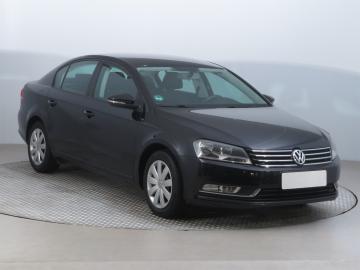 Volkswagen Passat, 2011