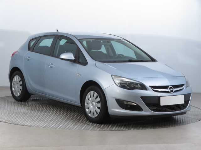 Opel Astra 2015
