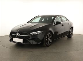 Mercedes-Benz A - 2023
